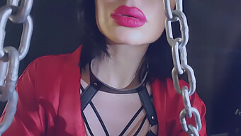 Stăpâna Emma Domină Bdsm-Ul Și Dominația Facială